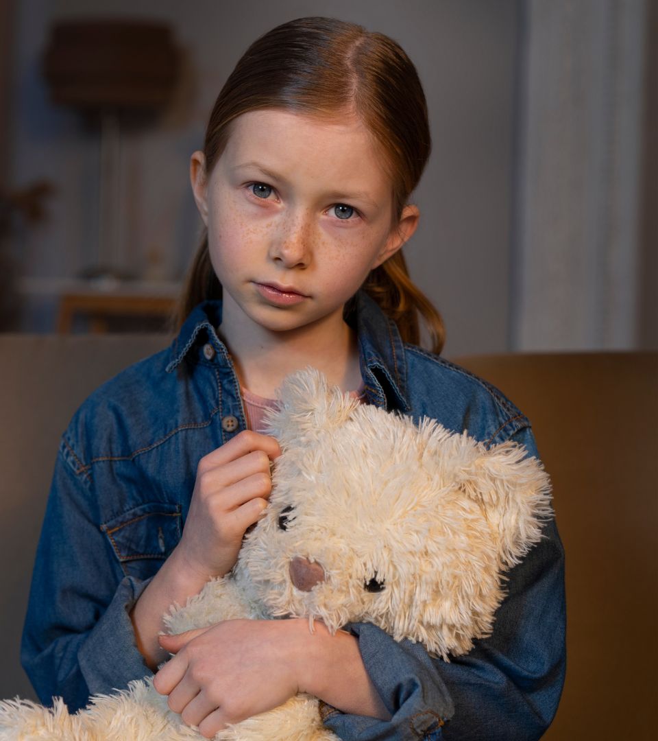 Kindergesundheit Mädchen mit Teddy