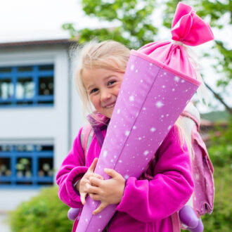Mädchen mit Schultüte